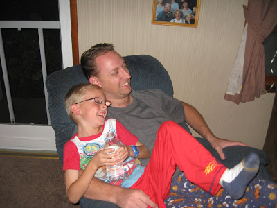 You are currently viewing Laughing sooo hard at Garfield Halloween cartoon