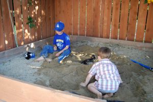 Read more about the article Fun in the sand box & with Kitty