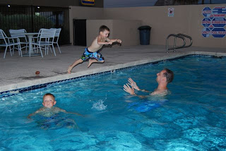 Read more about the article Fun at the Hotel