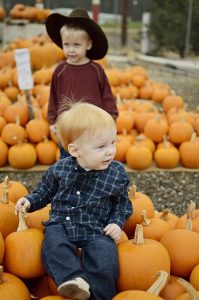 Read more about the article My littlest Pumpkin in the pumpkin patch