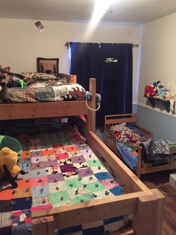 Read more about the article 4 boys room