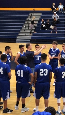 Read more about the article Coach