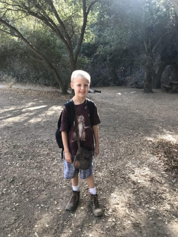 949AC1F7-4FB7-4AAB-8558-EEC14A9C7C25